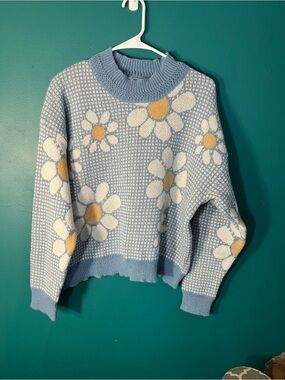 Light Blue Daisy Knit Sweater - Unbranded